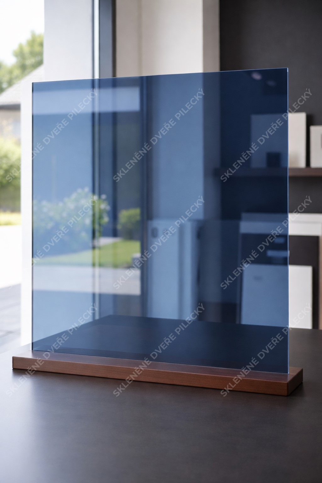 5. Planibel Dark Blue